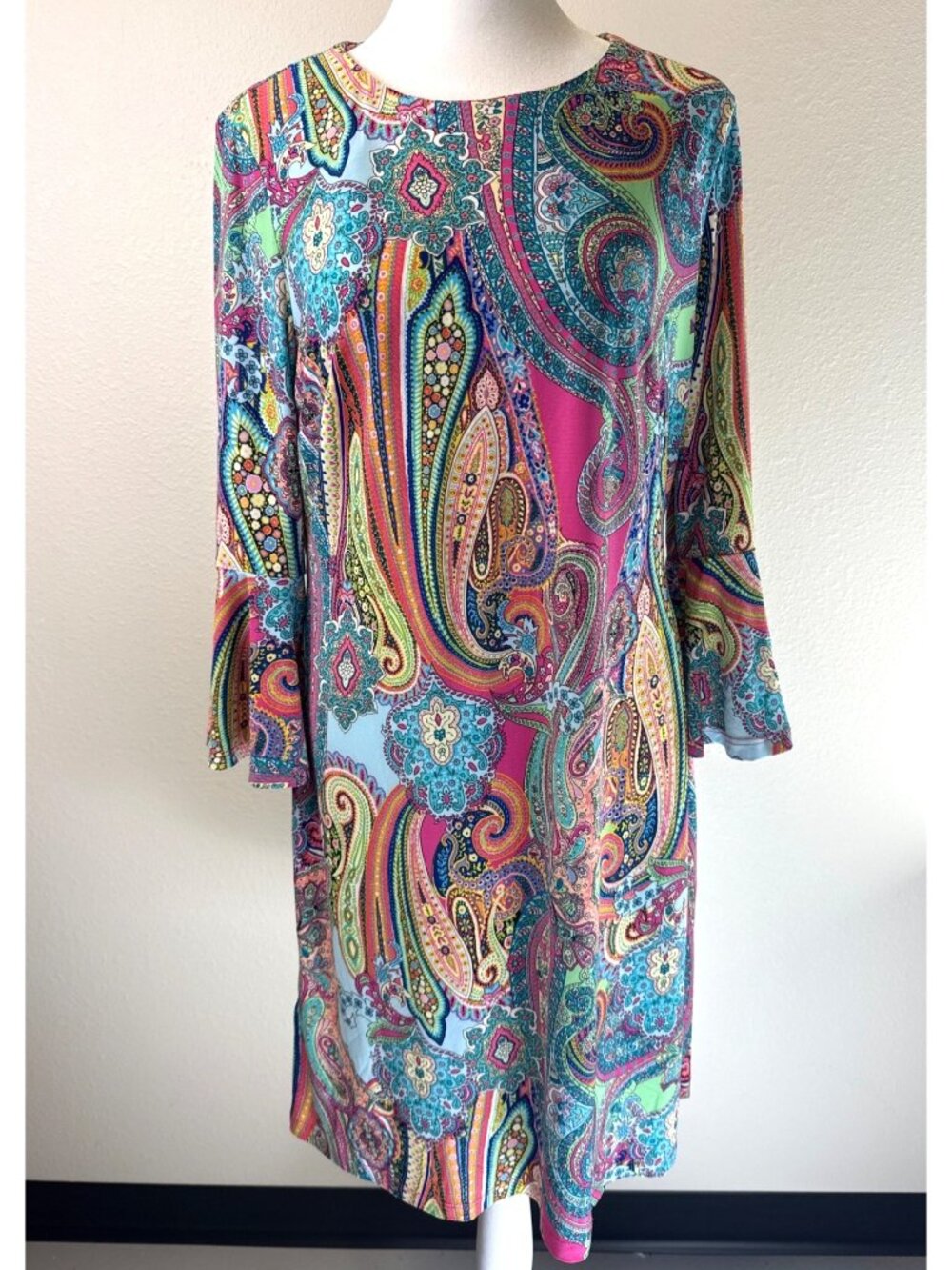 Tommy Hilfiger 70’s Retro Style Multi Color Paisley Bell Sleeve Hippie Dress Siz